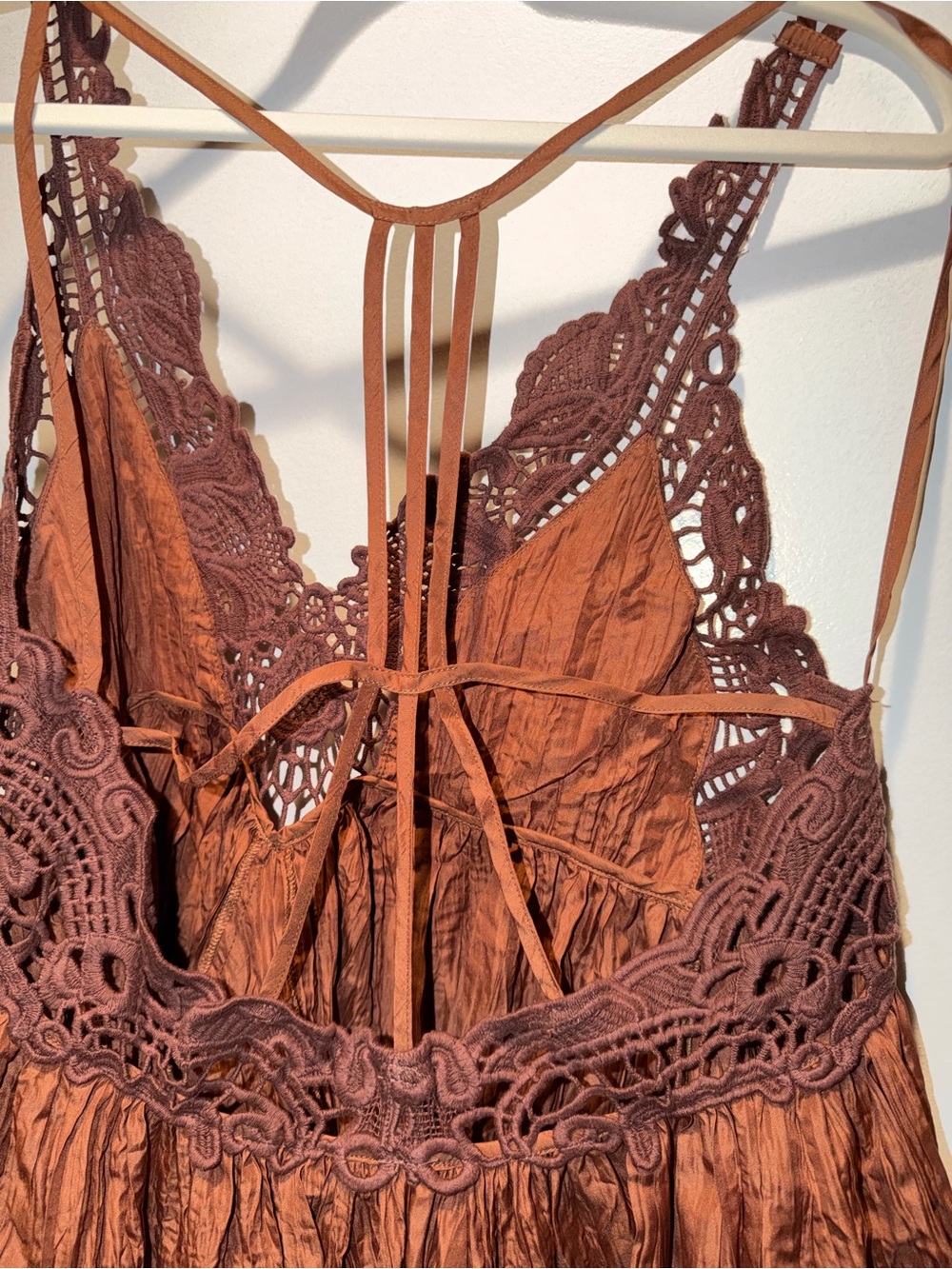 NWOT Boho Brown Crochet V-Neck Sundress - Picture 5 of 6